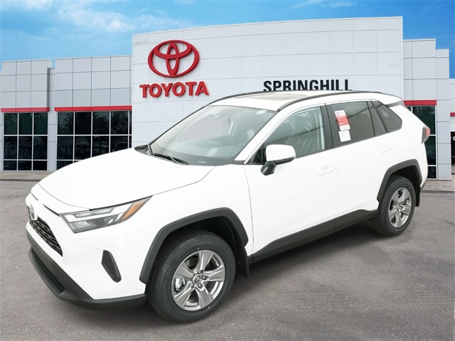 2025 Toyota RAV4 XLE's photo