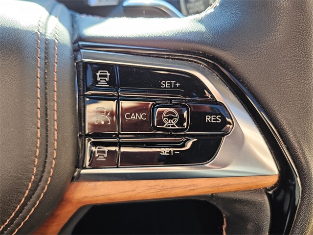 2022 Jeep Grand Cherokee Summit Reserve 4x4