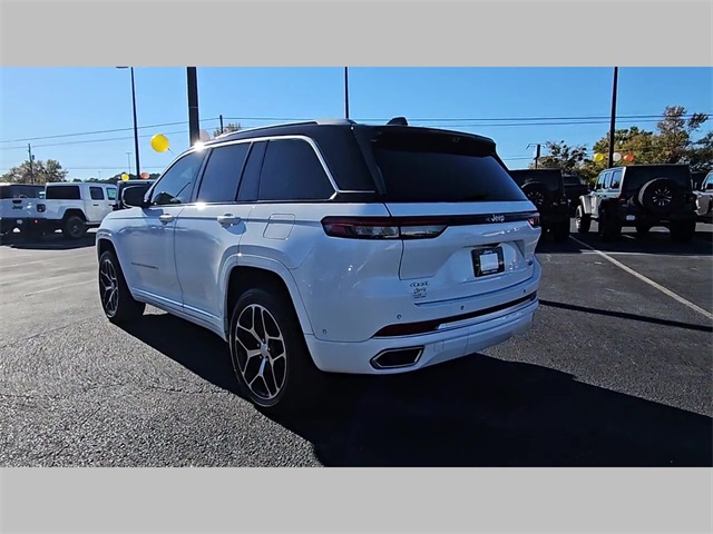 2022 Jeep Grand Cherokee Summit Reserve 4x4