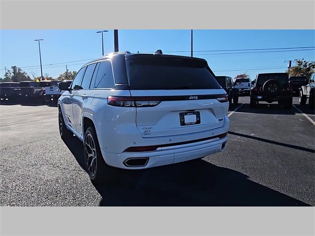 2022 Jeep Grand Cherokee Summit Reserve 4x4