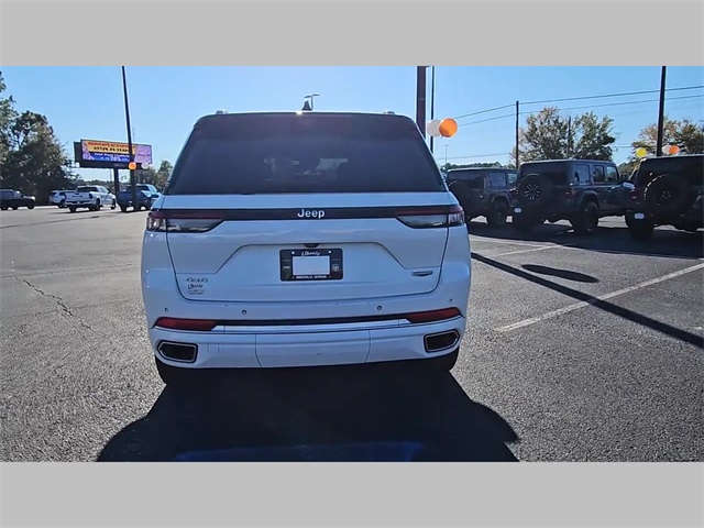 2022 Jeep Grand Cherokee Summit Reserve 4x4