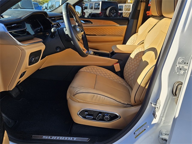 2022 Jeep Grand Cherokee Summit Reserve 4x4