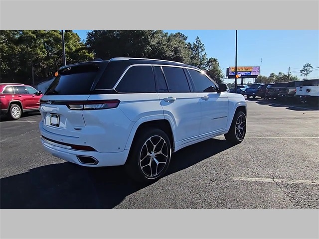 2022 Jeep Grand Cherokee Summit Reserve 4x4