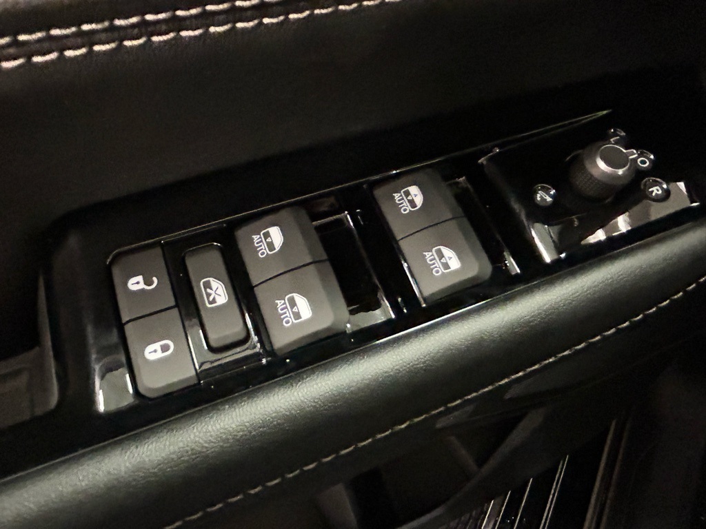 new 2026 Jeep Grand Wagoneer car, priced at $73,025