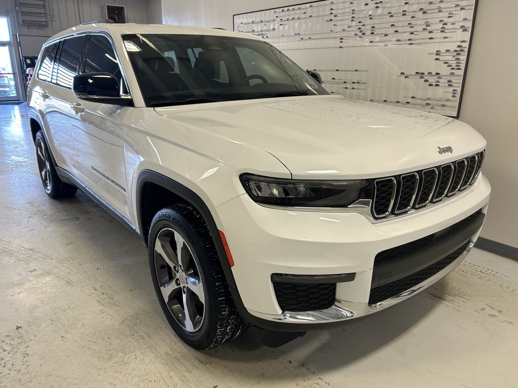 used 2023 Jeep Grand Cherokee L car, priced at $31,999