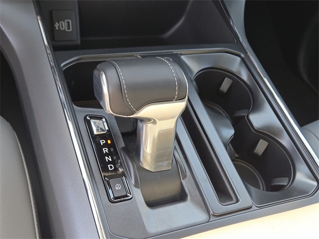 New 2025 Ford F-150 Lightning Flash 4D Crew Cab