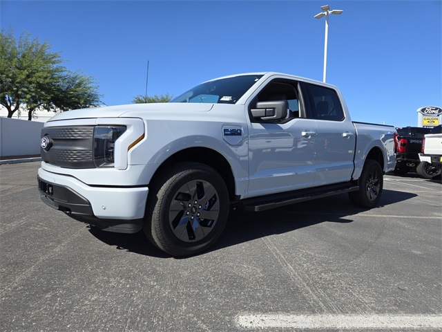 New 2025 Ford F-150 Lightning Flash 4D Crew Cab