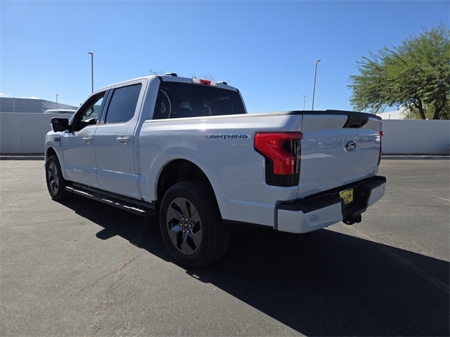 New 2025 Ford F-150 Lightning Flash 4D Crew Cab