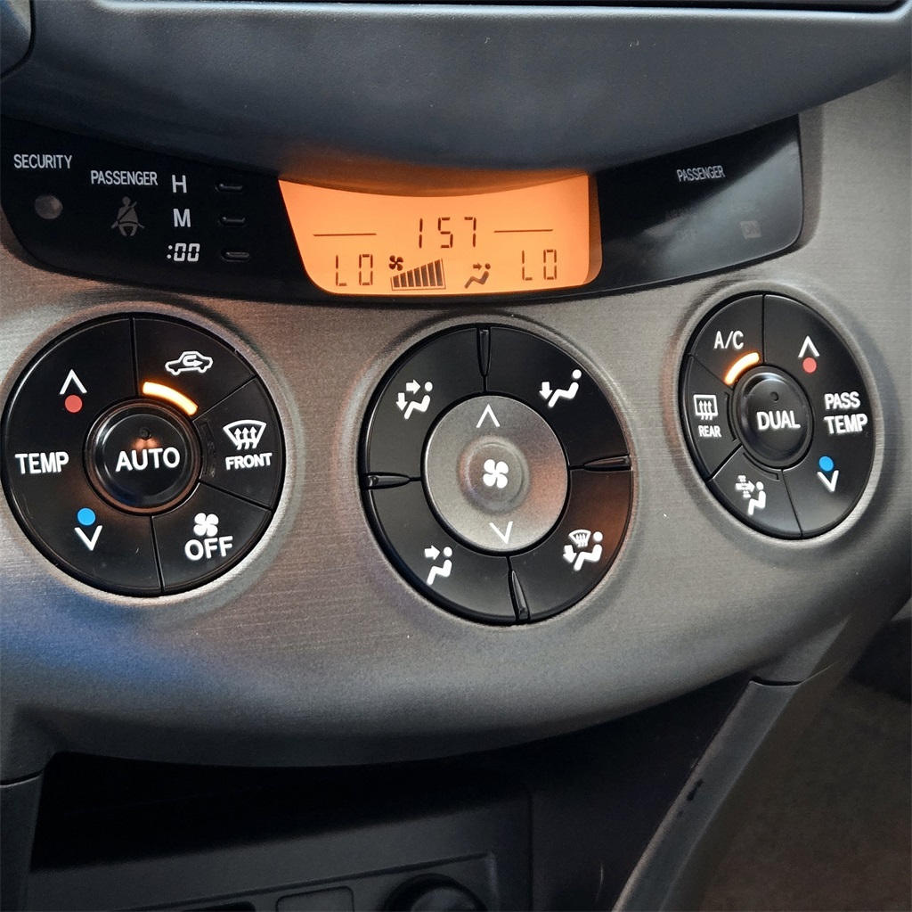 2012 Toyota RAV4 Limited photo 19