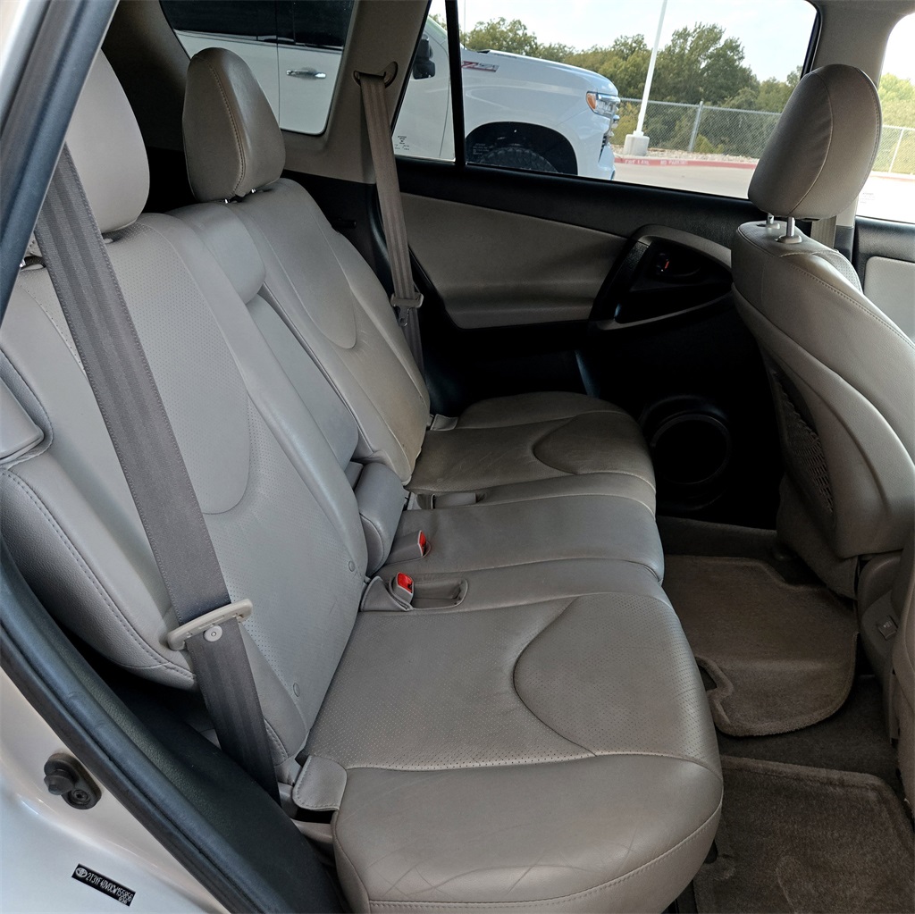 2012 Toyota RAV4 Limited photo 28
