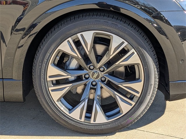 new 2026 Audi Q8 car, priced at $81,450