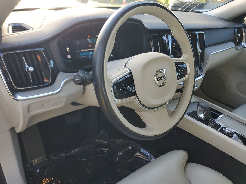 used 2023 Volvo S60 car, priced at $25,995