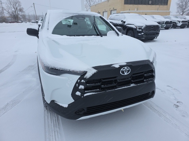 2026 Toyota Corolla Cross L's photo