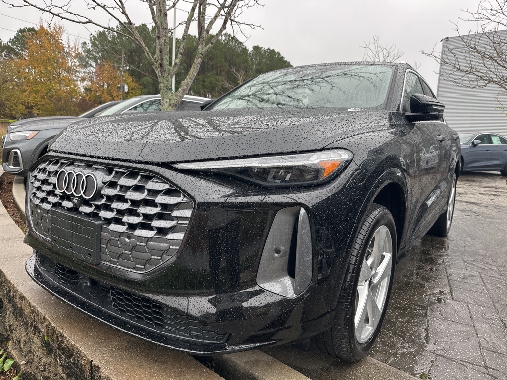 2025 Audi Q5 quattro Premium Plus TFSI