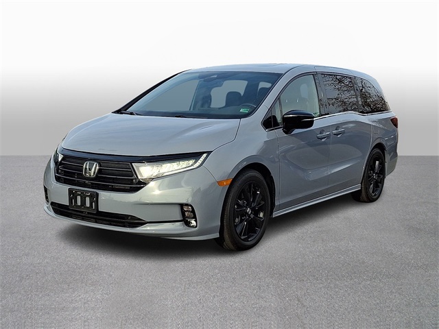 2024 Honda Odyssey SPORT's photo