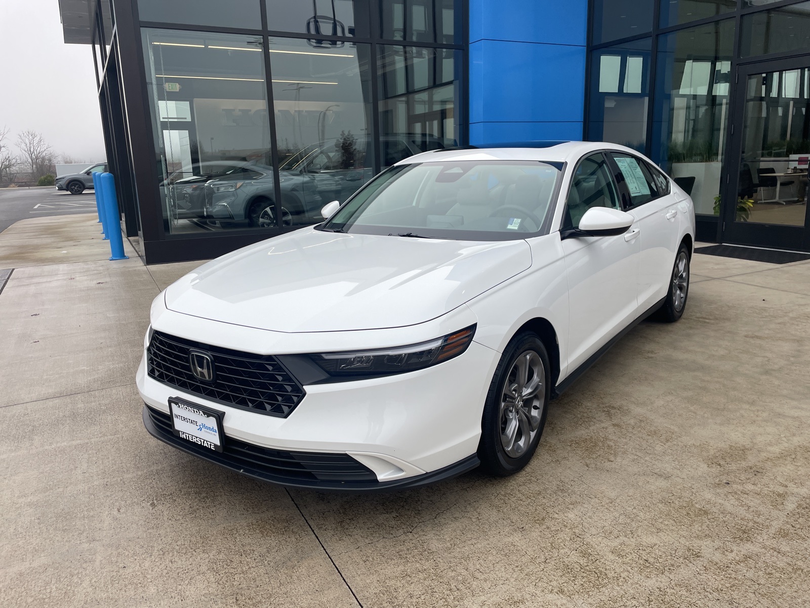 2024 Honda Accord EX's photo