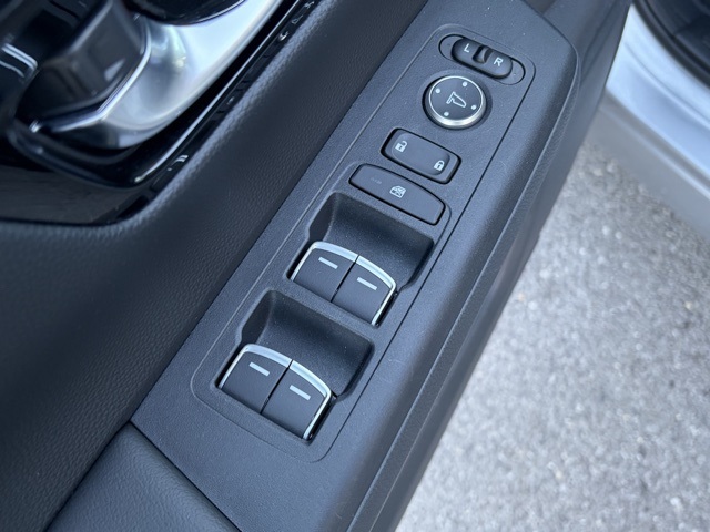 used 2023 Honda CR-V car, priced at $28,895