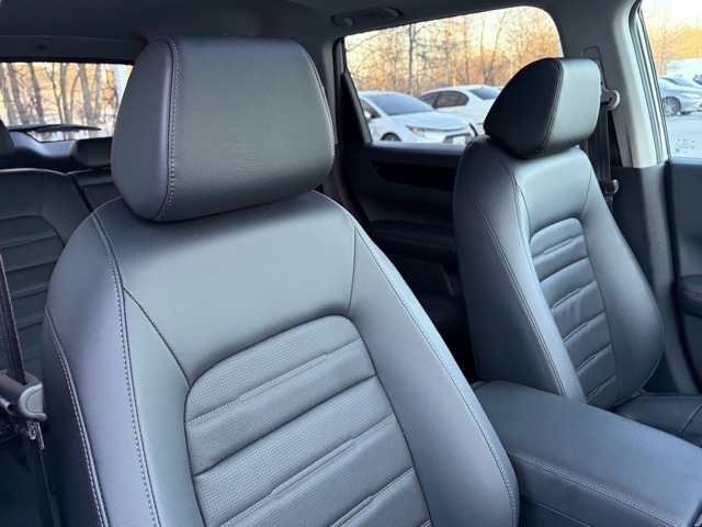 used 2023 Honda CR-V car, priced at $28,895