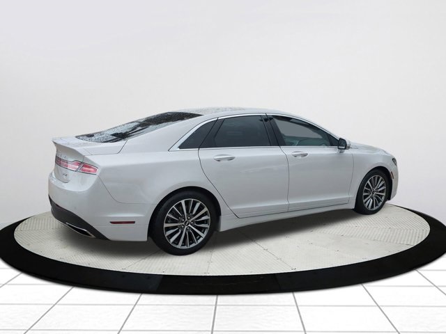 2019 Lincoln MKZ Reserve photo 3