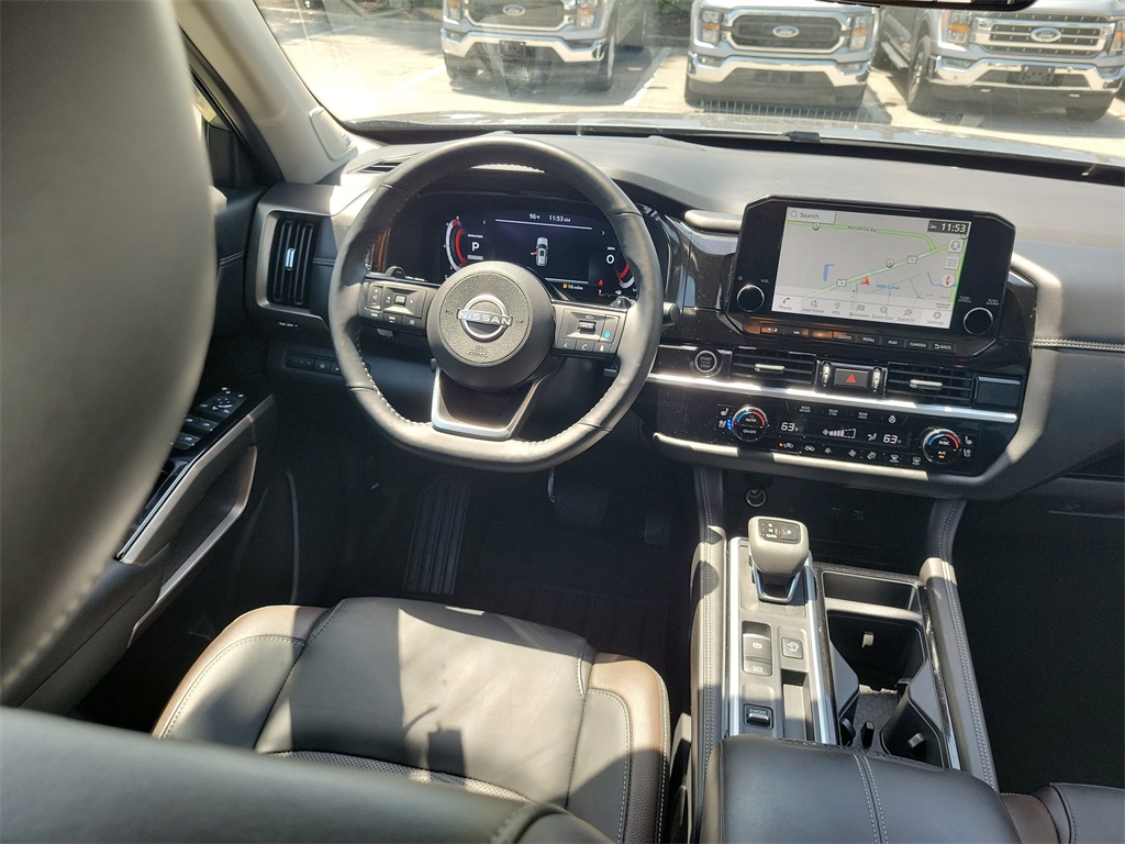 2024 Gun Metallic Nissan Pathfinder Platinum FWD SUV