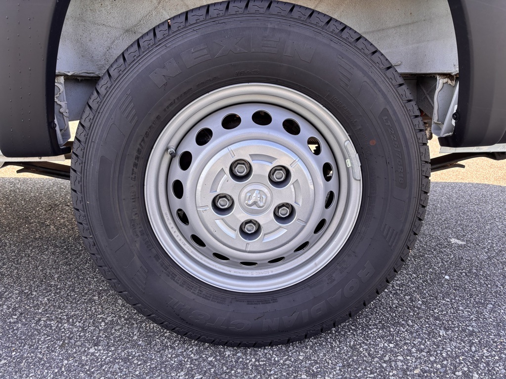 Used 2025 Ram ProMaster 2500 High Roof FWD Empty Cargo Van for sale #SP1297 - photo 11