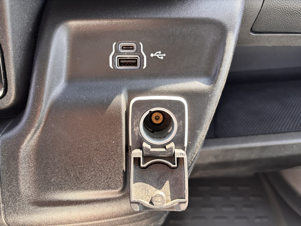 Used 2025 Ram ProMaster 2500 High Roof FWD Empty Cargo Van for sale #SP1297 - photo 37