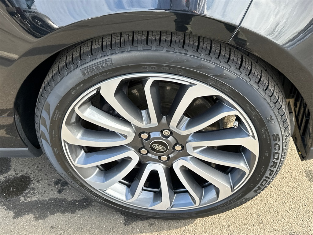 used 2022 Land Rover Range Rover car, priced at $46,948