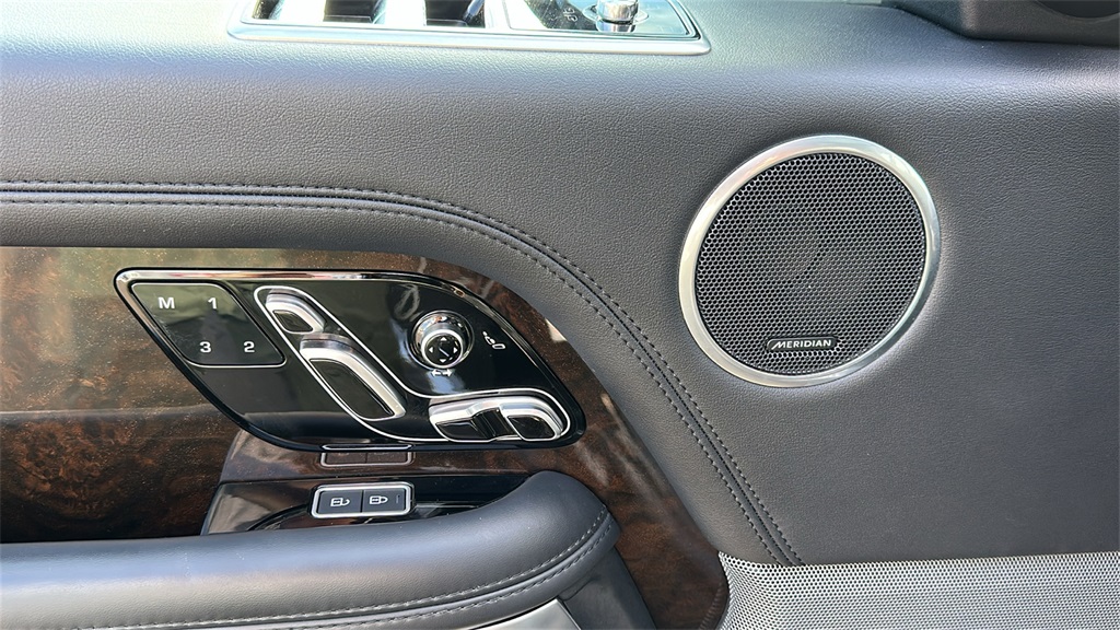 used 2022 Land Rover Range Rover car, priced at $46,948