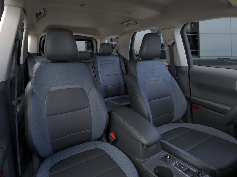 2025 Ford Bronco Sport Outer Banks photo 9