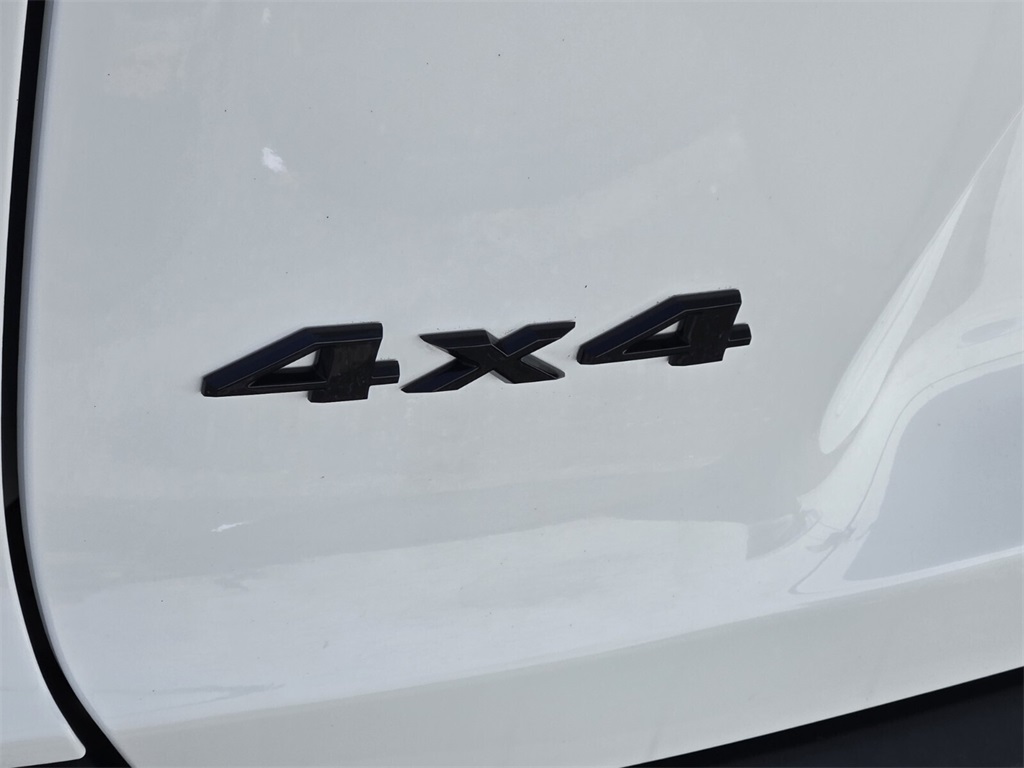 used 2020 Jeep Cherokee car, priced at $17,515