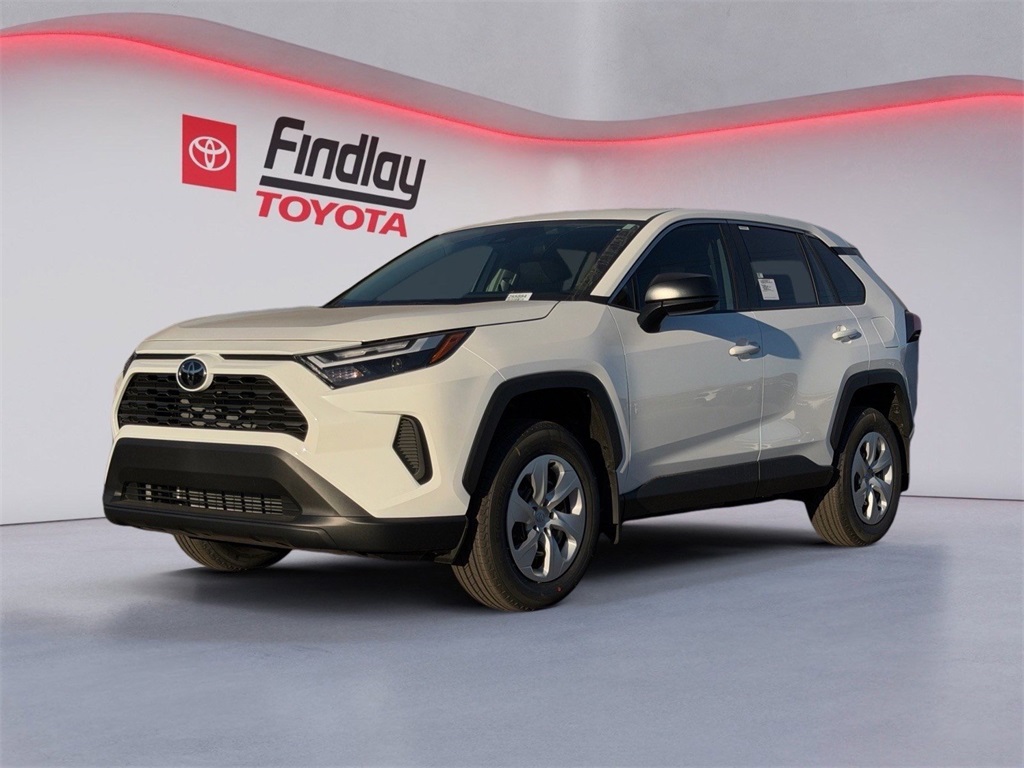 2025 Toyota RAV4 LE's photo