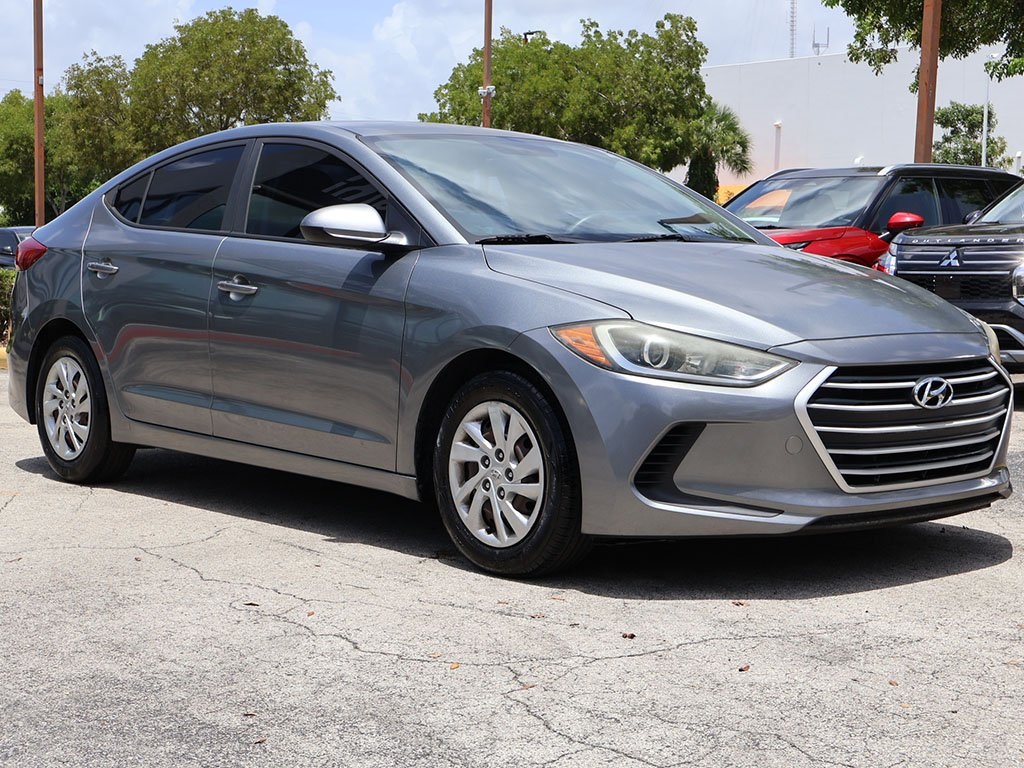 Used 2017 Hyundai Elantra SE with VIN KMHD74LF9HU126748 for sale in Cleveland, OH