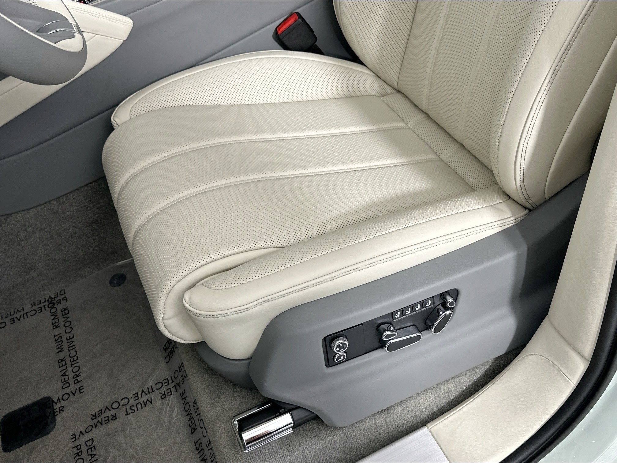 new 2025 Bentley Bentayga car