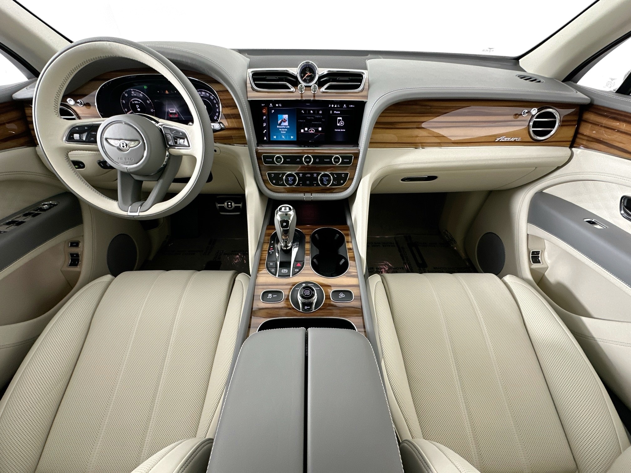 new 2025 Bentley Bentayga car