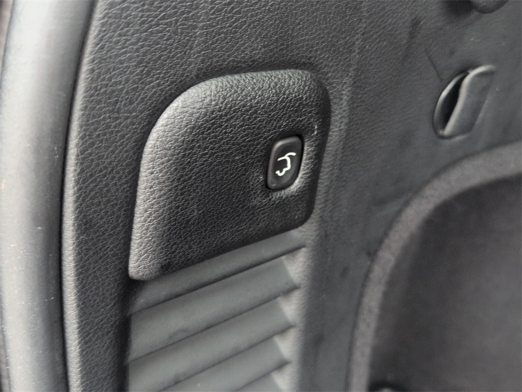 used 2018 Jeep Grand Cherokee car, priced at $12,998