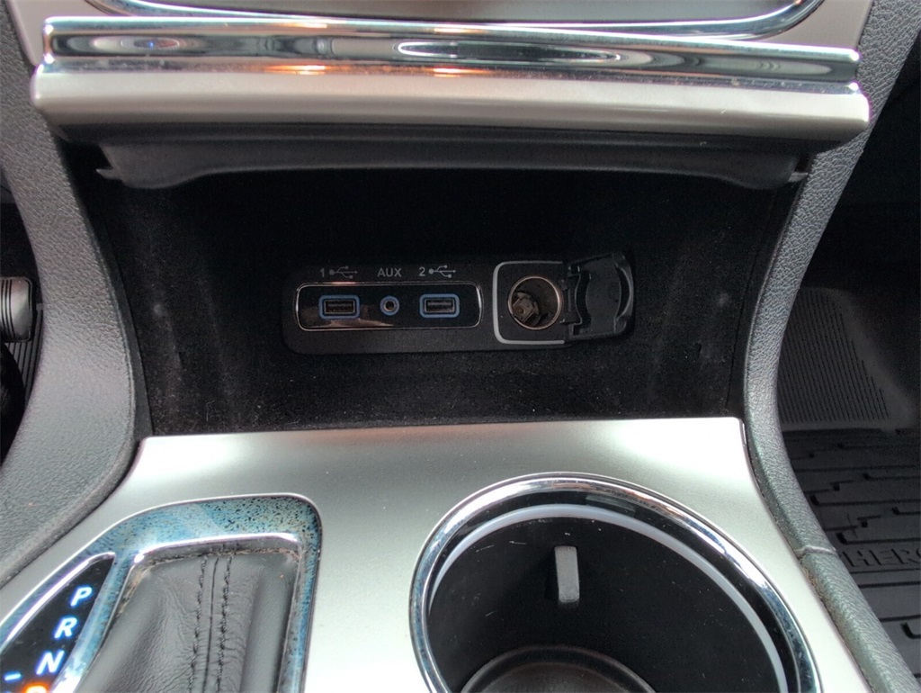 used 2018 Jeep Grand Cherokee car, priced at $12,998