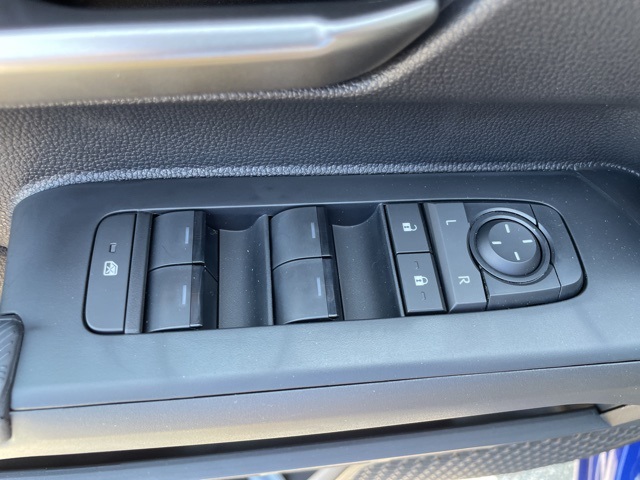 2025 Toyota Tacoma TRD Off-Road 4x4 Double Cab photo 15
