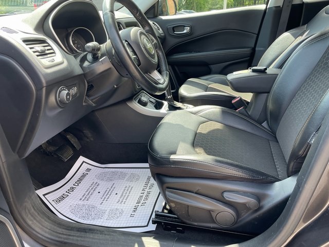2020 Jeep Compass Latitude photo 11
