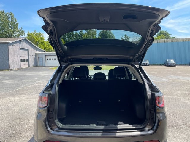 2020 Jeep Compass Latitude photo 23