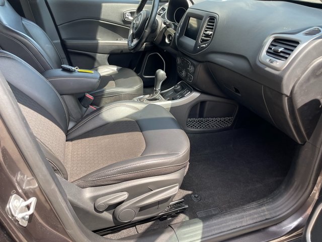 2020 Jeep Compass Latitude photo 30
