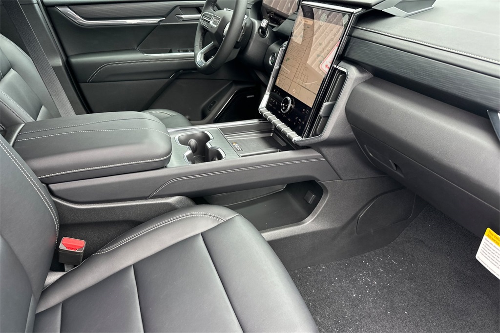 new 2026 GMC Acadia car, priced at $48,125