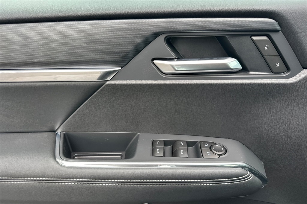 new 2026 GMC Acadia car, priced at $48,125