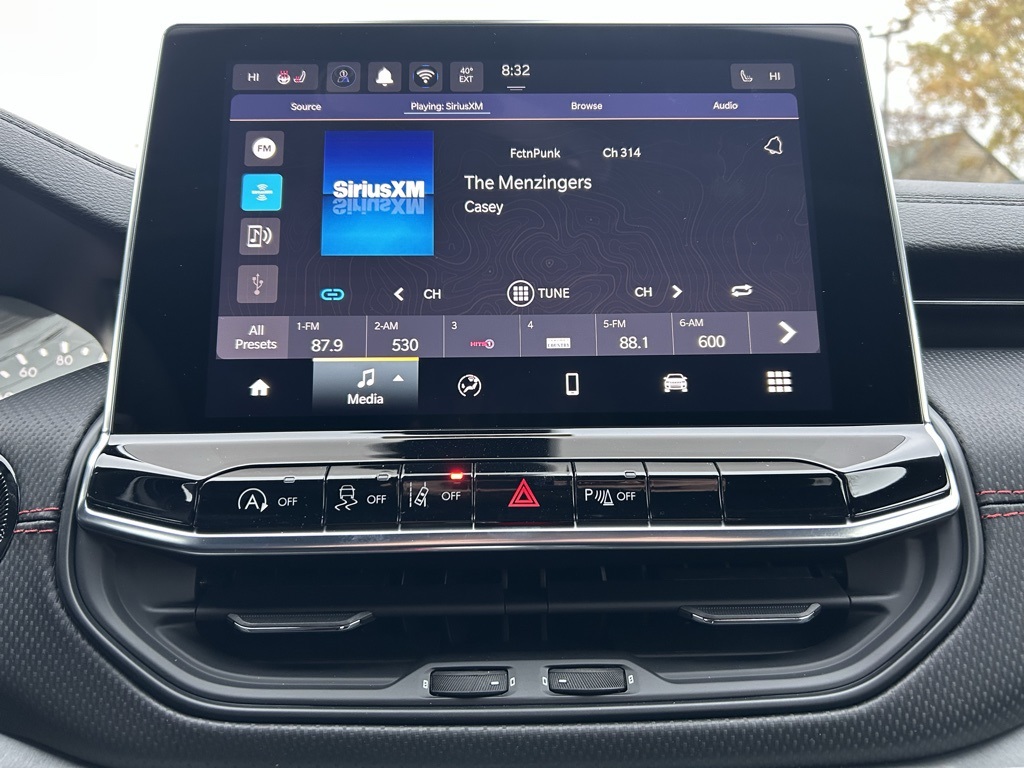 new 2026 Jeep Compass car, priced at $30,890