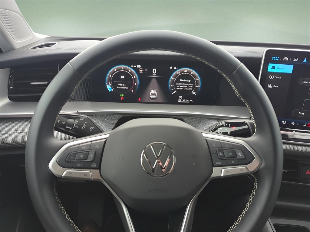 Used 2025 Volkswagen Tiguan SUV