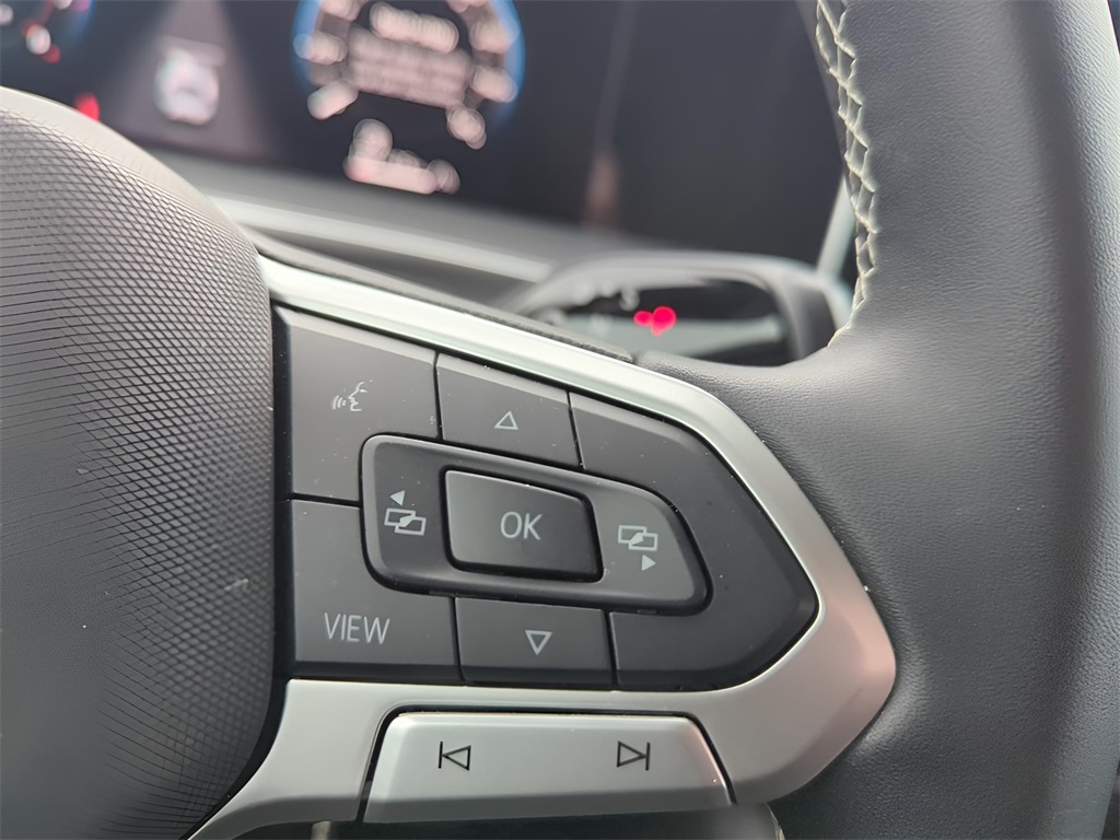 Used 2025 Volkswagen Tiguan SUV