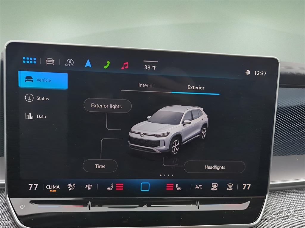 Used 2025 Volkswagen Tiguan SUV