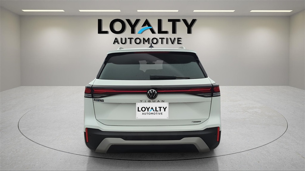 Used 2025 Volkswagen Tiguan SUV
