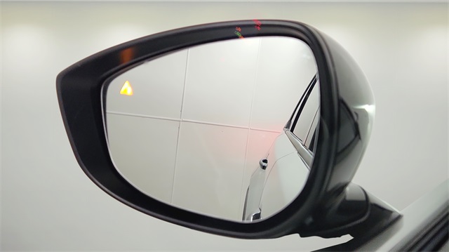 used 2025 Mazda CX-70 PHEV car, priced at $39,488