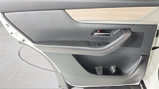 used 2025 Mazda CX-70 PHEV car, priced at $39,488