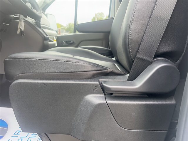 2025 Ford Transit photo 14